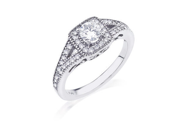 Camelot - camelot_c_1.jpg - brand name designer jewelry in McCook, Nebraska